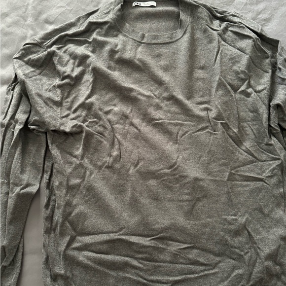 Zara light gray sweater size L - Picture 2 of 2